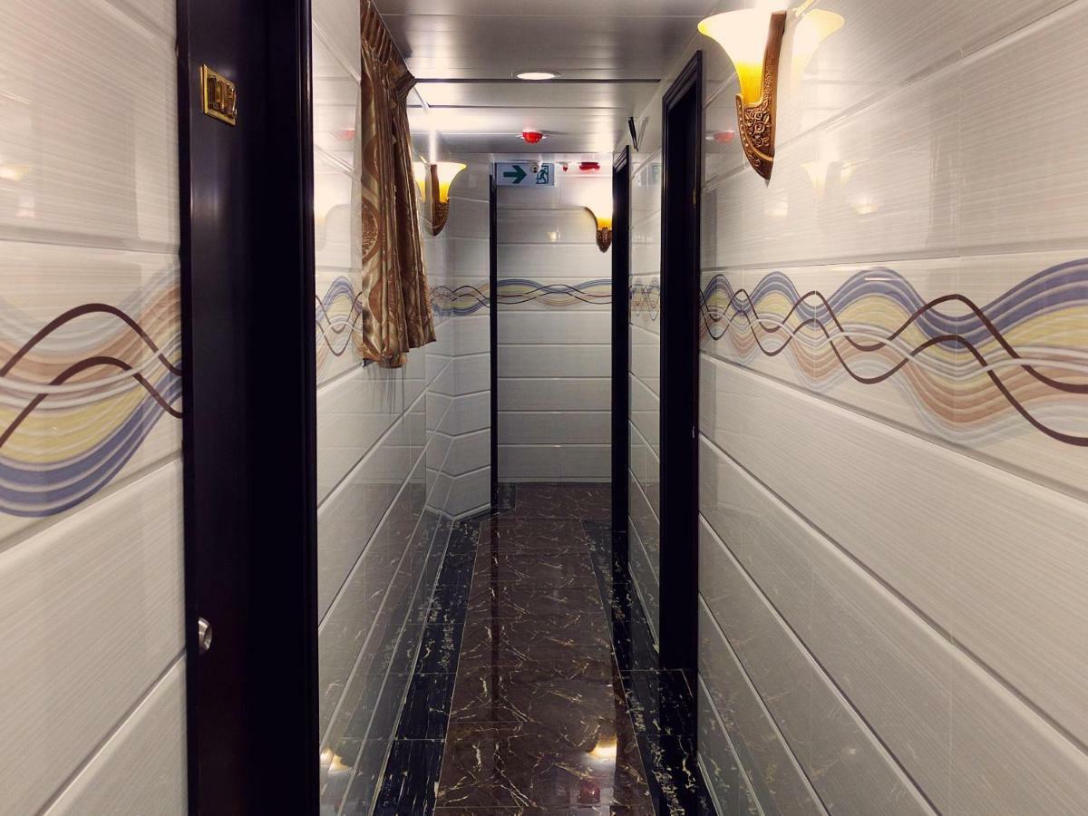 New Day Night Hostel Hong Kong Ngoại thất bức ảnh